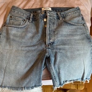 AGOLDE Jean shorts Size 27
